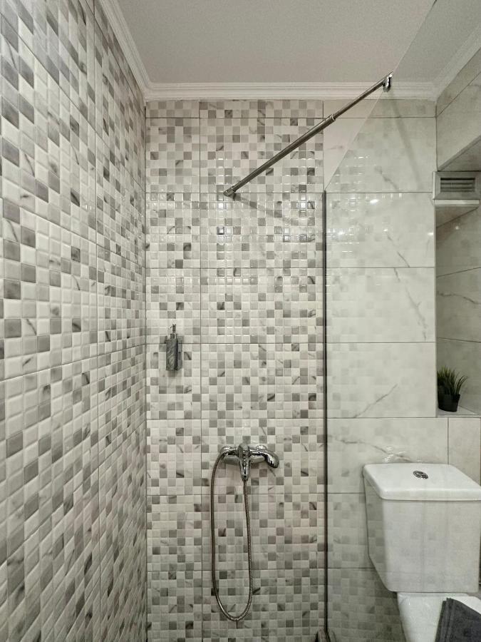 Aura Suite V6 By Halu! Thessalonique Extérieur photo