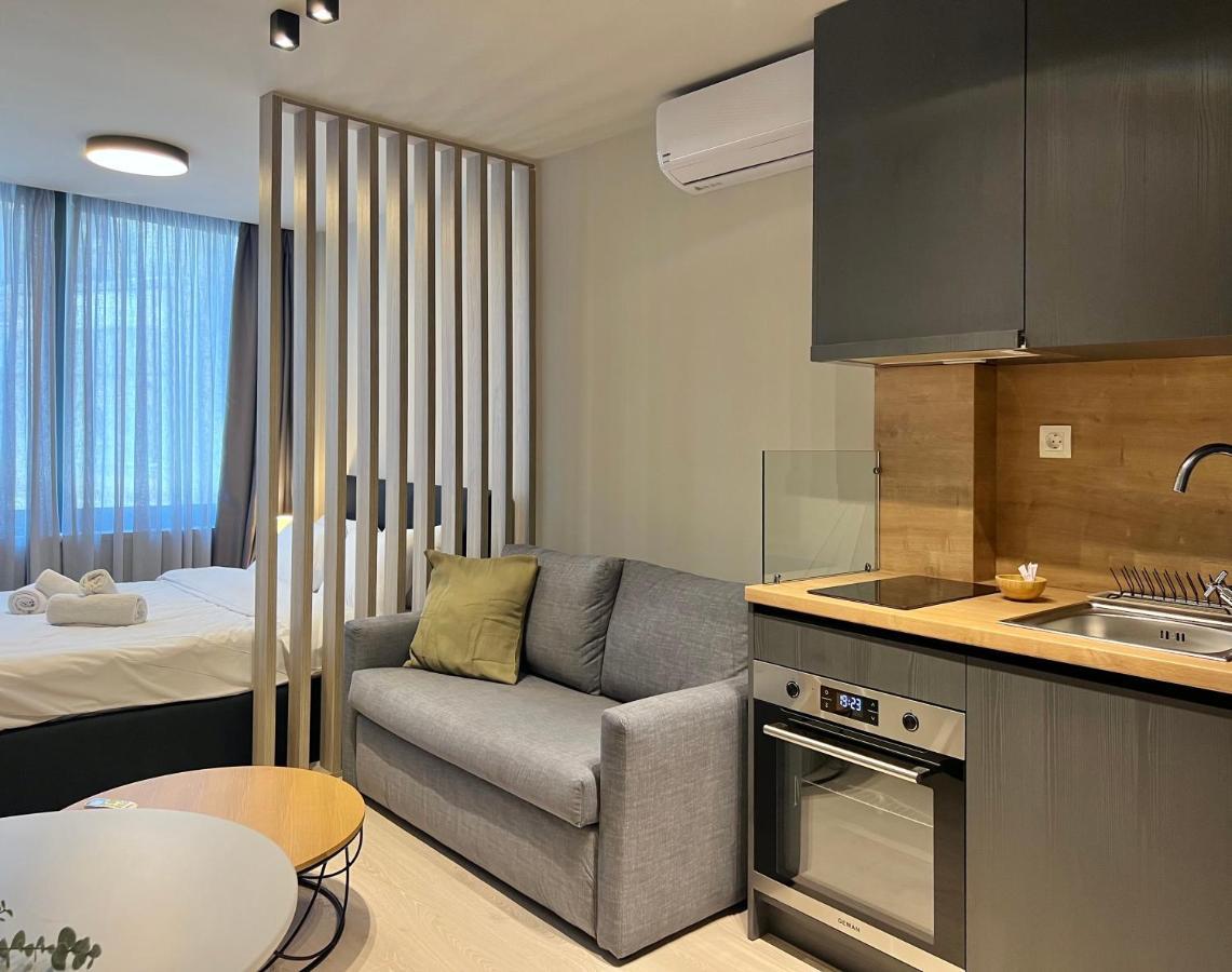 Aura Suite V6 By Halu! Thessalonique Extérieur photo
